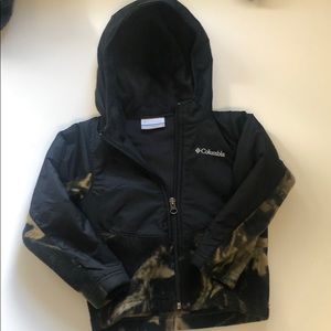 Columbia boys zip up hooded jacket